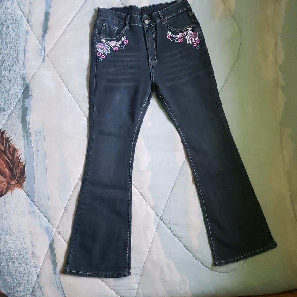 Embroidered Women's Jeans - Dark Blue Size Large